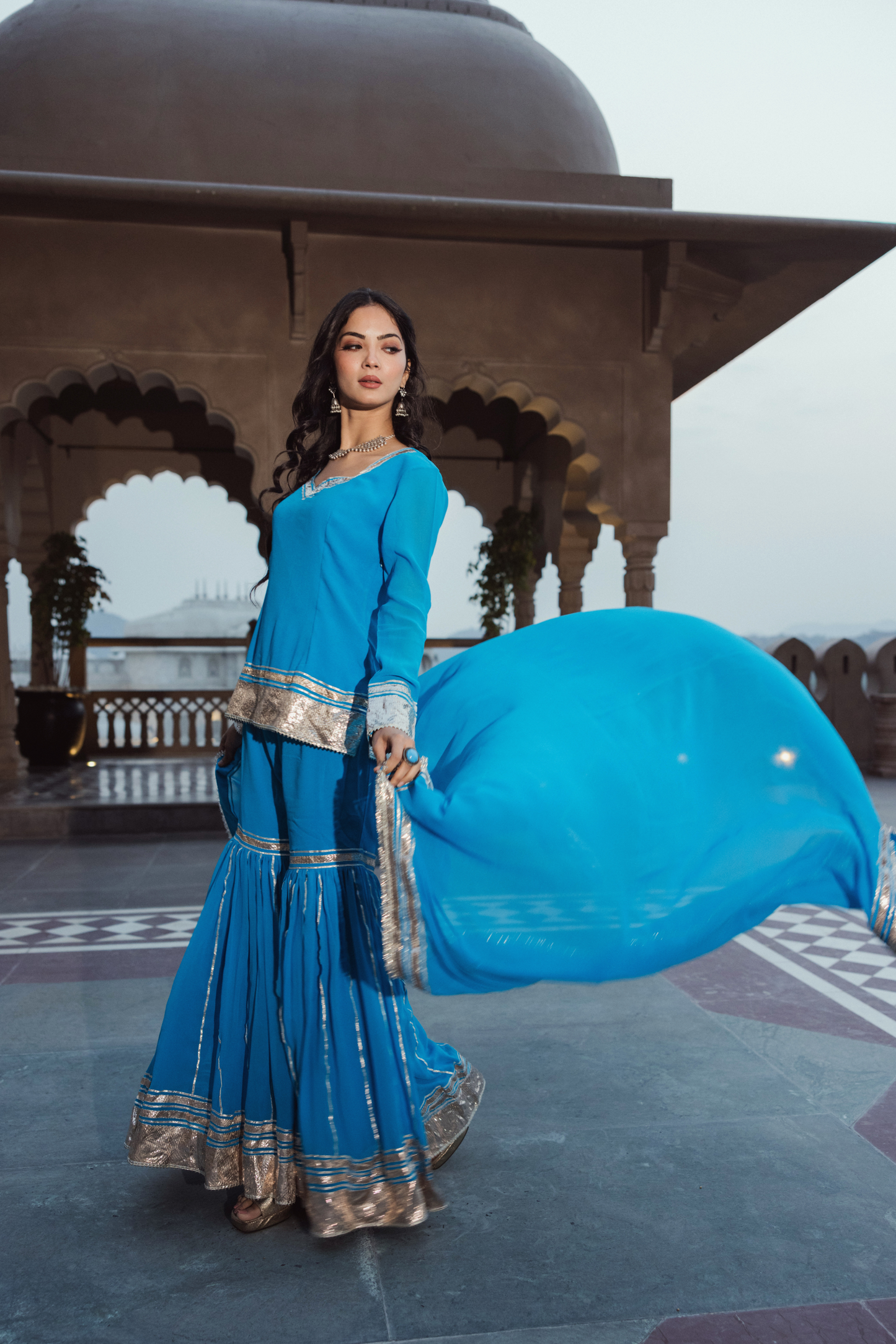Nayra in Turquoise Blue Sarara