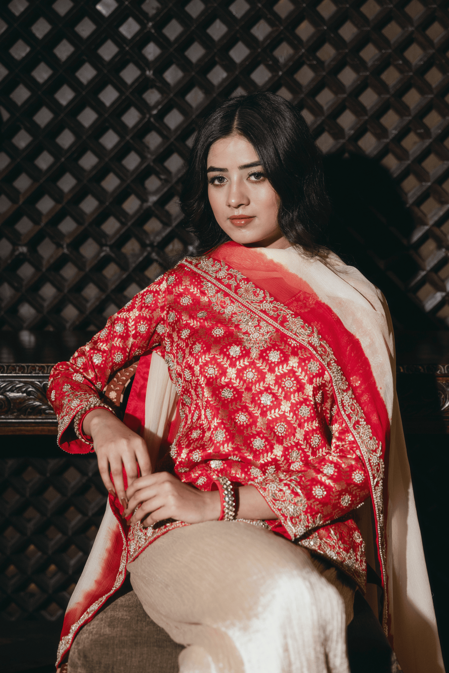 Mahira Kurti Chunni & Plazo