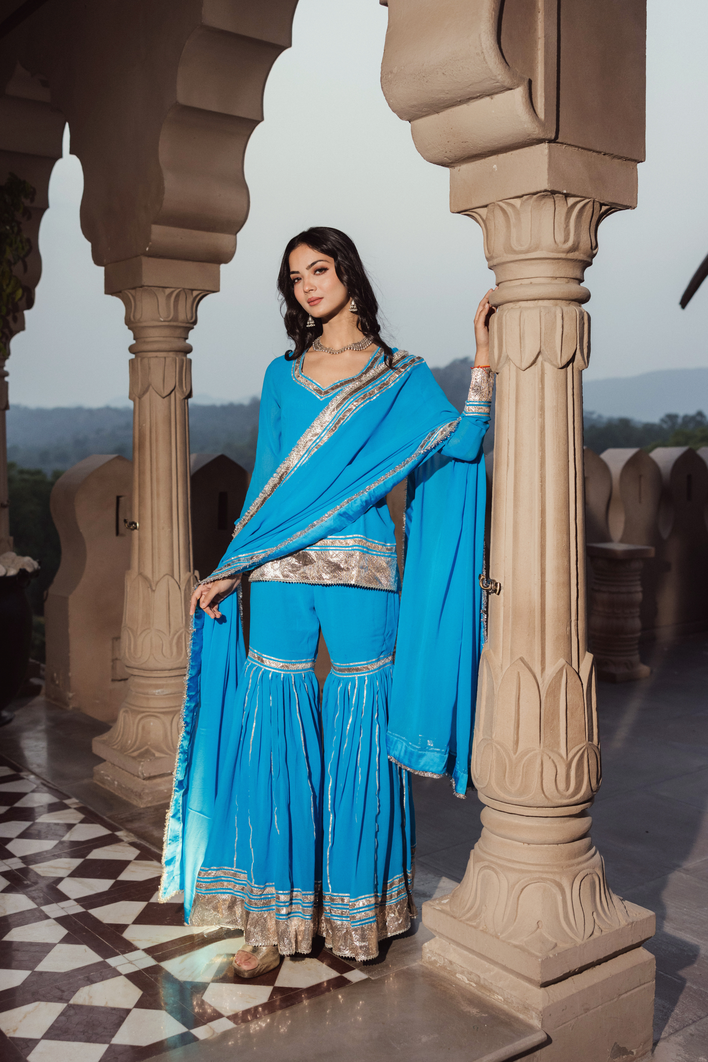 Nayra in Turquoise Blue Sarara