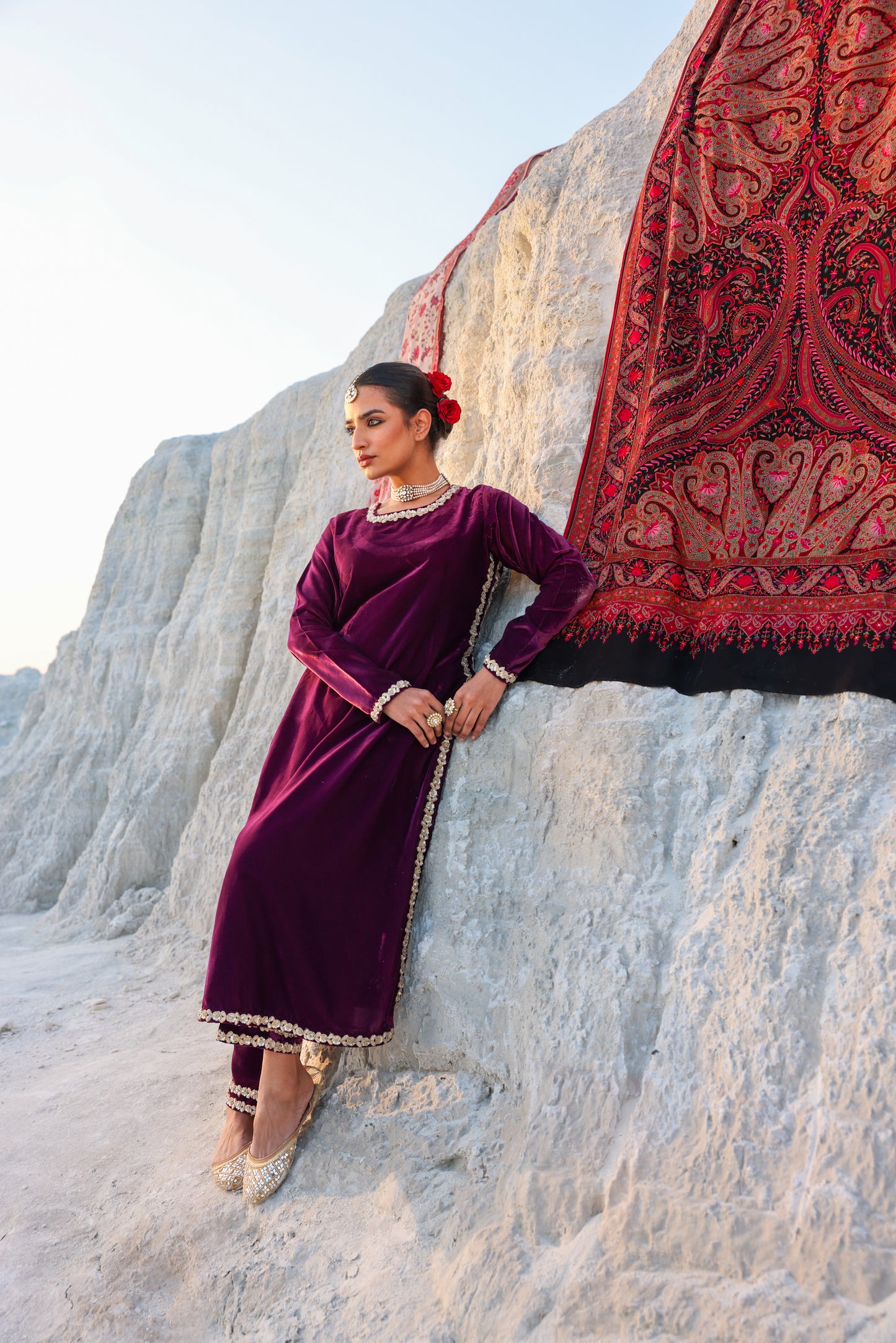 Zari-e-Mahira
