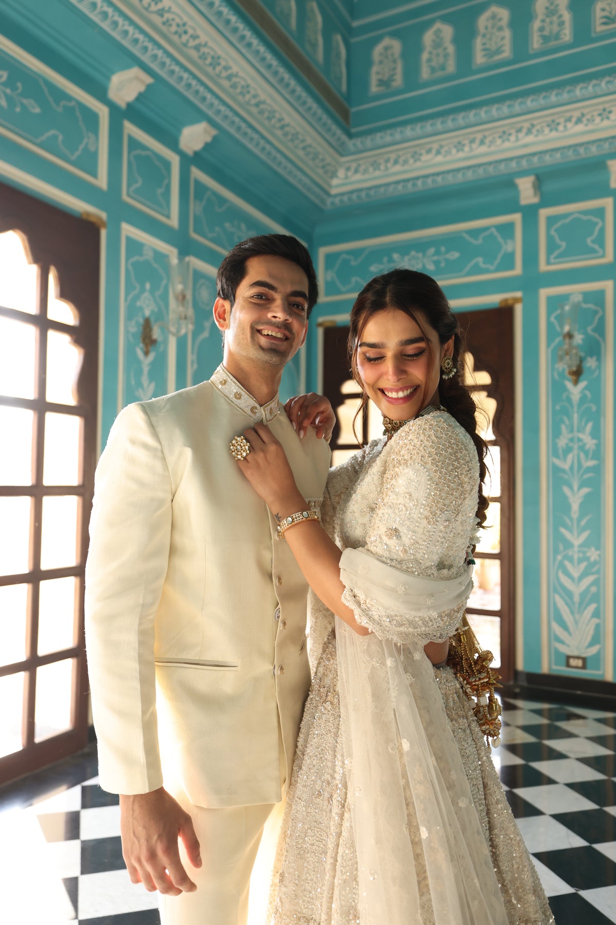 White Lahange couple outfits